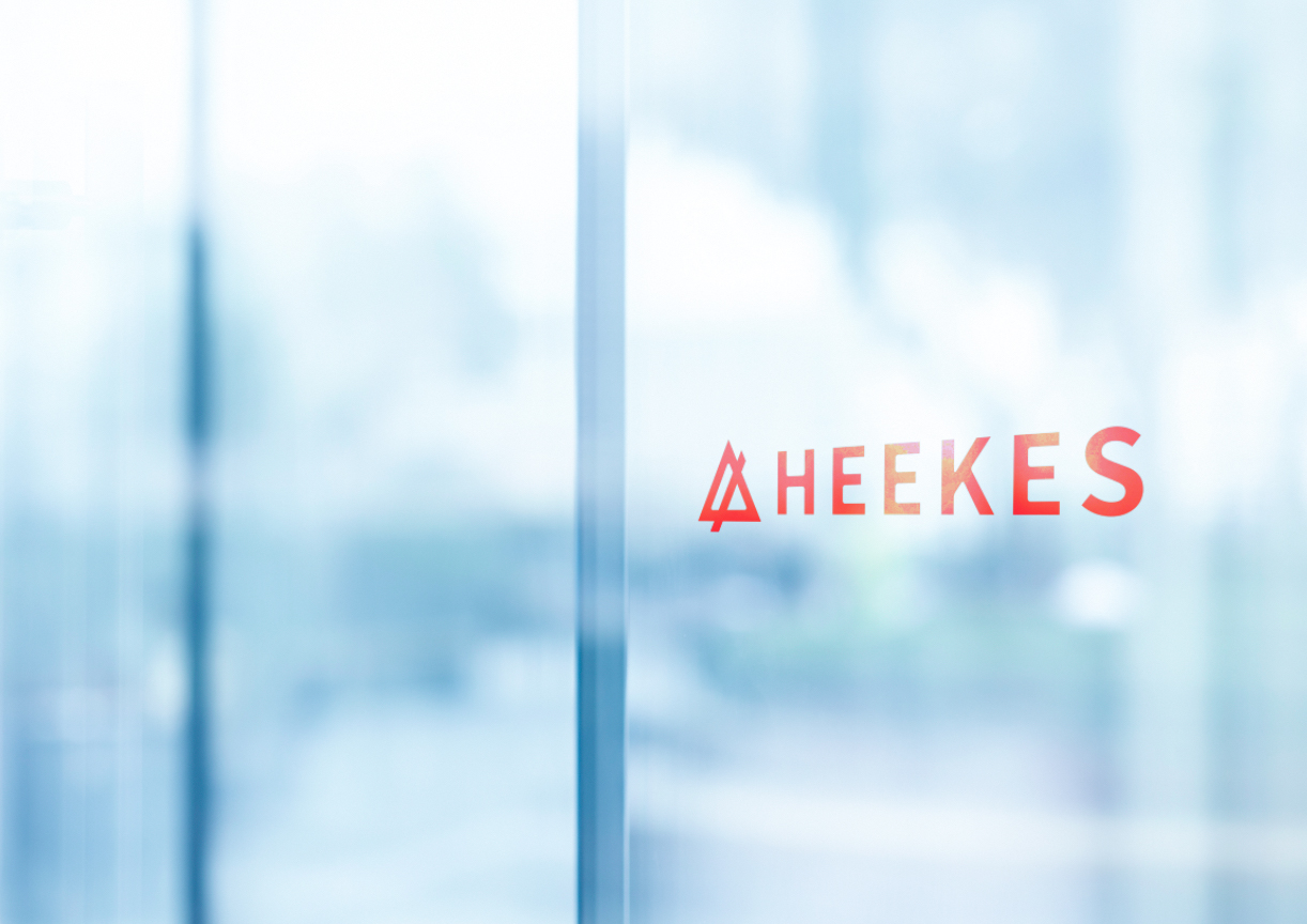 HEEKESのサイン